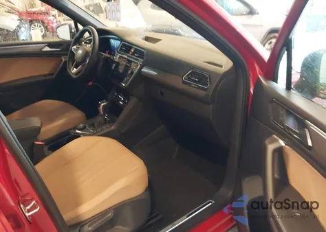 2024 Volkswagen Tiguan 2.0T Se R-Line Black z USA, uszkodzony, nr VIN 3VV8B7AX7RM164617